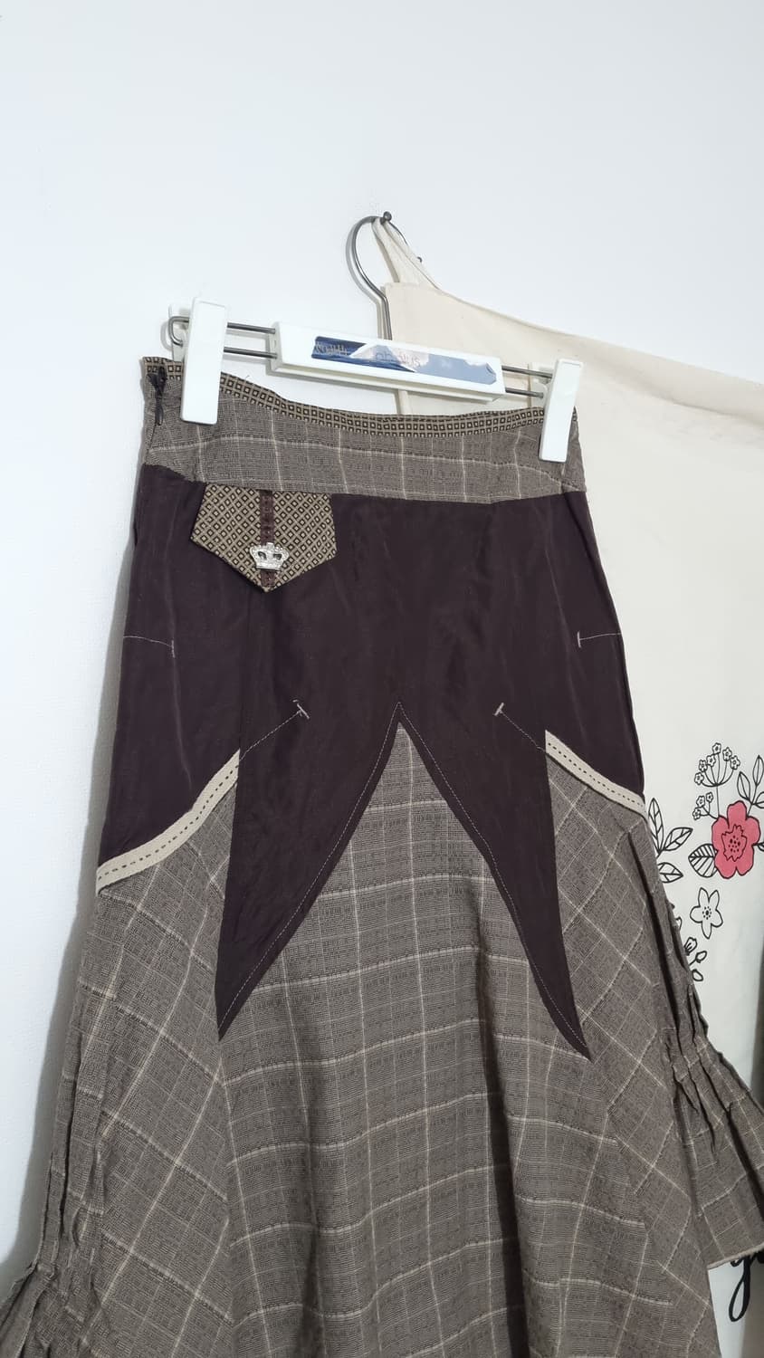 GARELLA Y2K 크라운 장식 스커트 상품이미지2