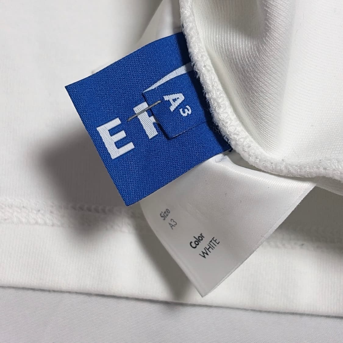 아더에러 2020 Fall Winter 롱슬리브 긴팔티 상품이미지9