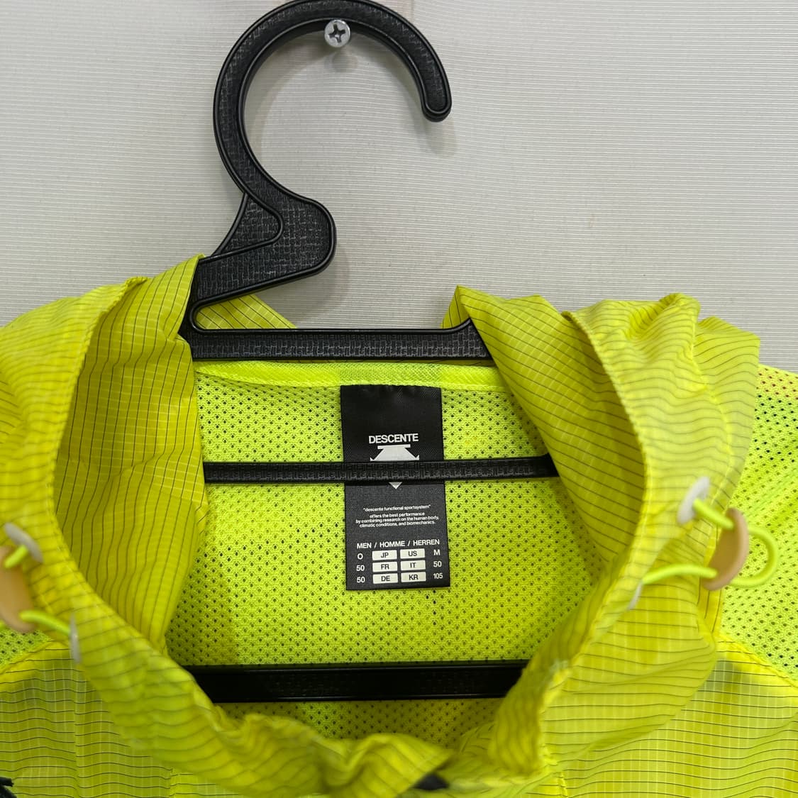 데상트 남성 바람막이 105  상품이미지2