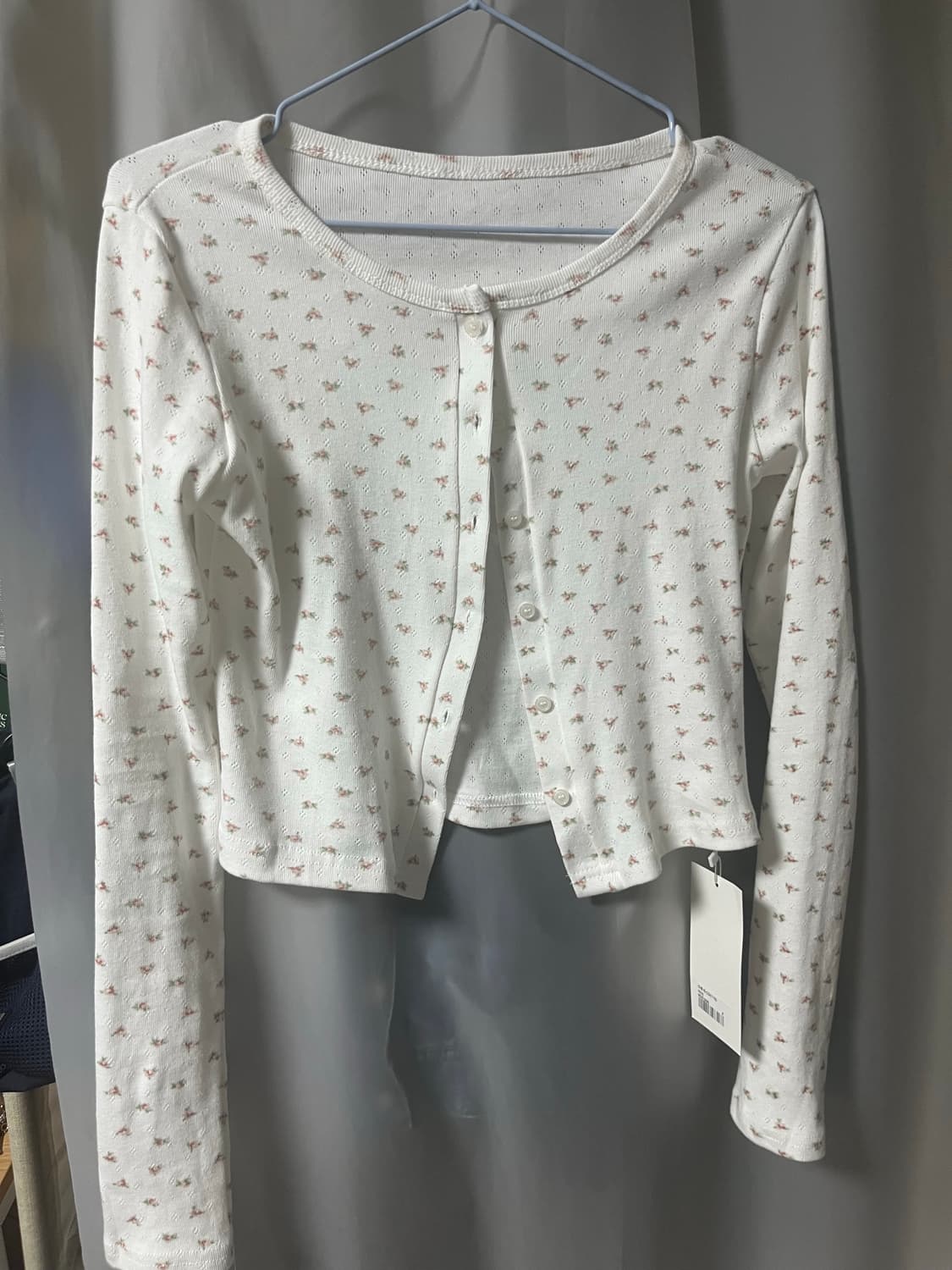 뉴뉴 꽃무늬 가디건 상품이미지1