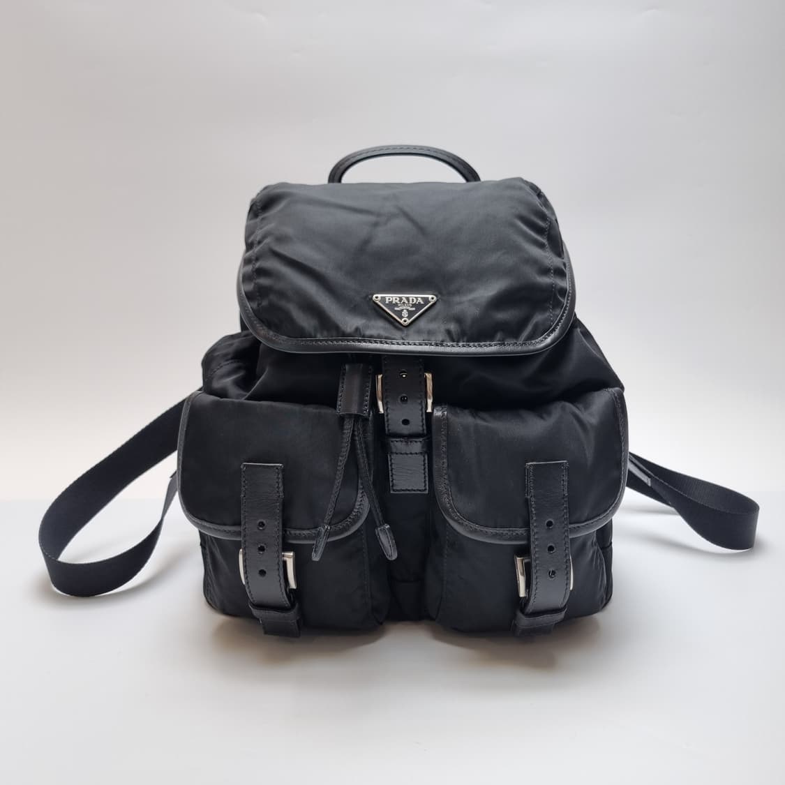 프라다 나일론 백팩 미듐 (상급) 상품이미지1