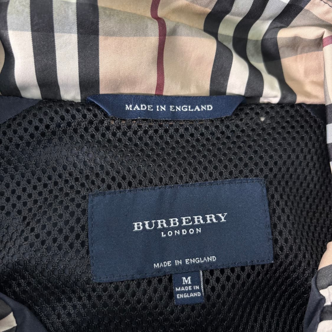 100 버버리 백화점택 노바체크 블루종 자켓  상품이미지3