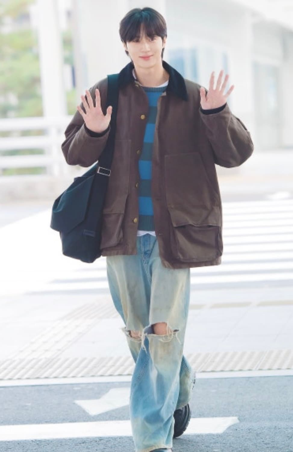 헨더스킨 메신저백 올리브 상품이미지2