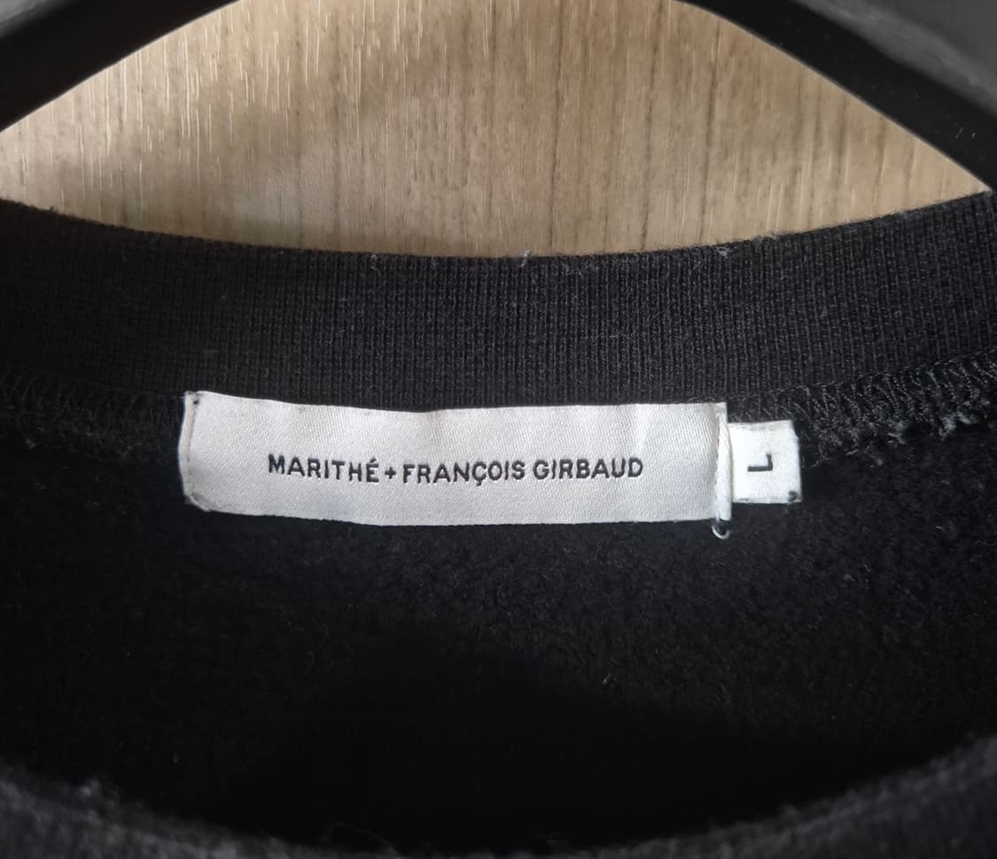 [L]마리떼 프랑소와 저버 블랙 맨투맨 상품이미지3