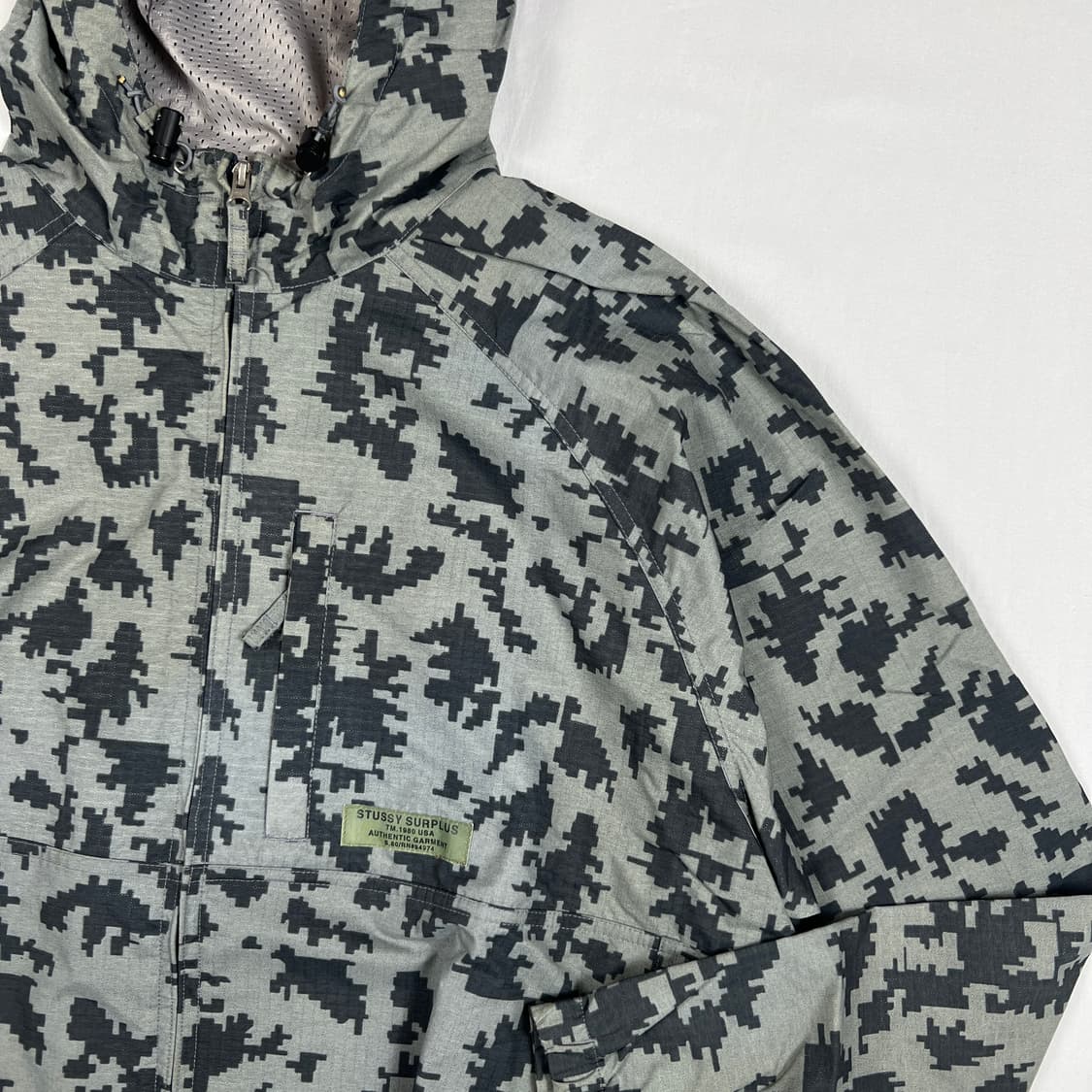 90‘s 스투시 stussy 디지털카모 surplus 바람막이 상품이미지3