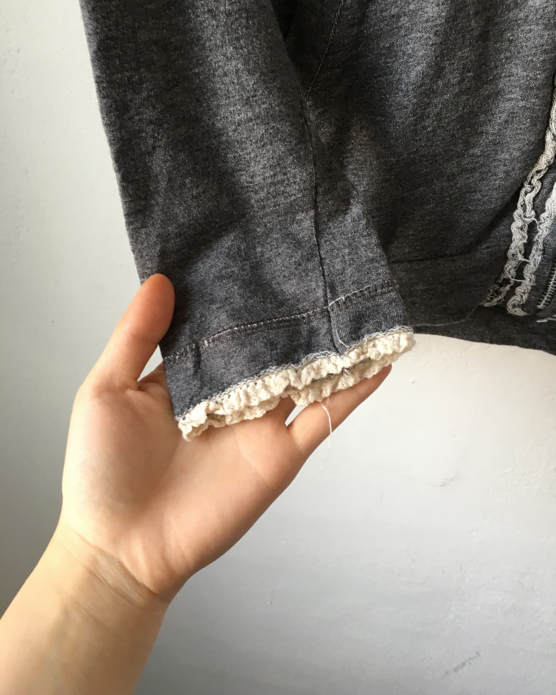 frill trimming hood zip up 상품이미지5