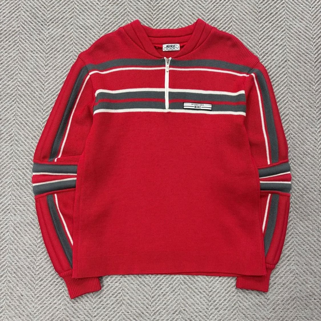 한국나이키 80’s 반집업 니트 v2356 상품이미지1