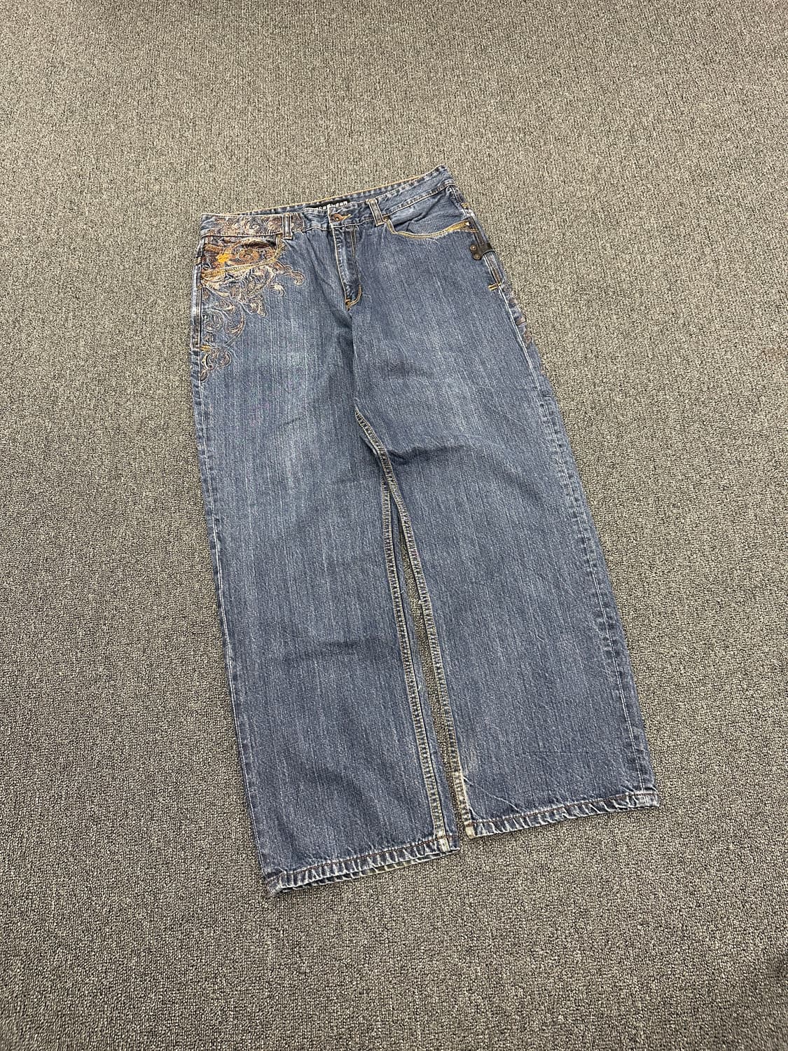 ROCAWEAR 로카웨어 자수 포인트 올드스쿨 힙합 와이드 데님팬츠 상품이미지1