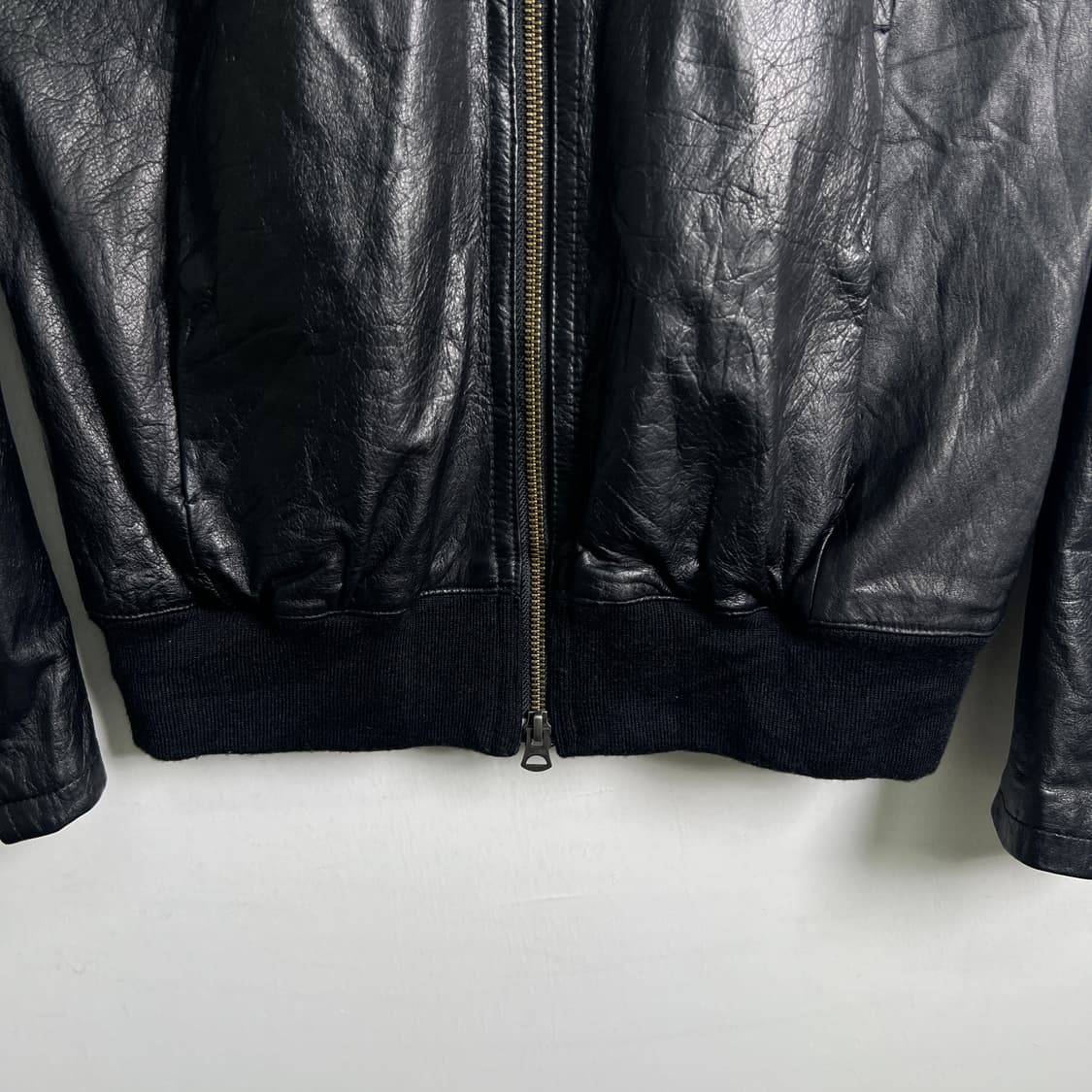 AQUELUE shama 소가죽 하이넥 봄버 자켓 40 상품이미지5