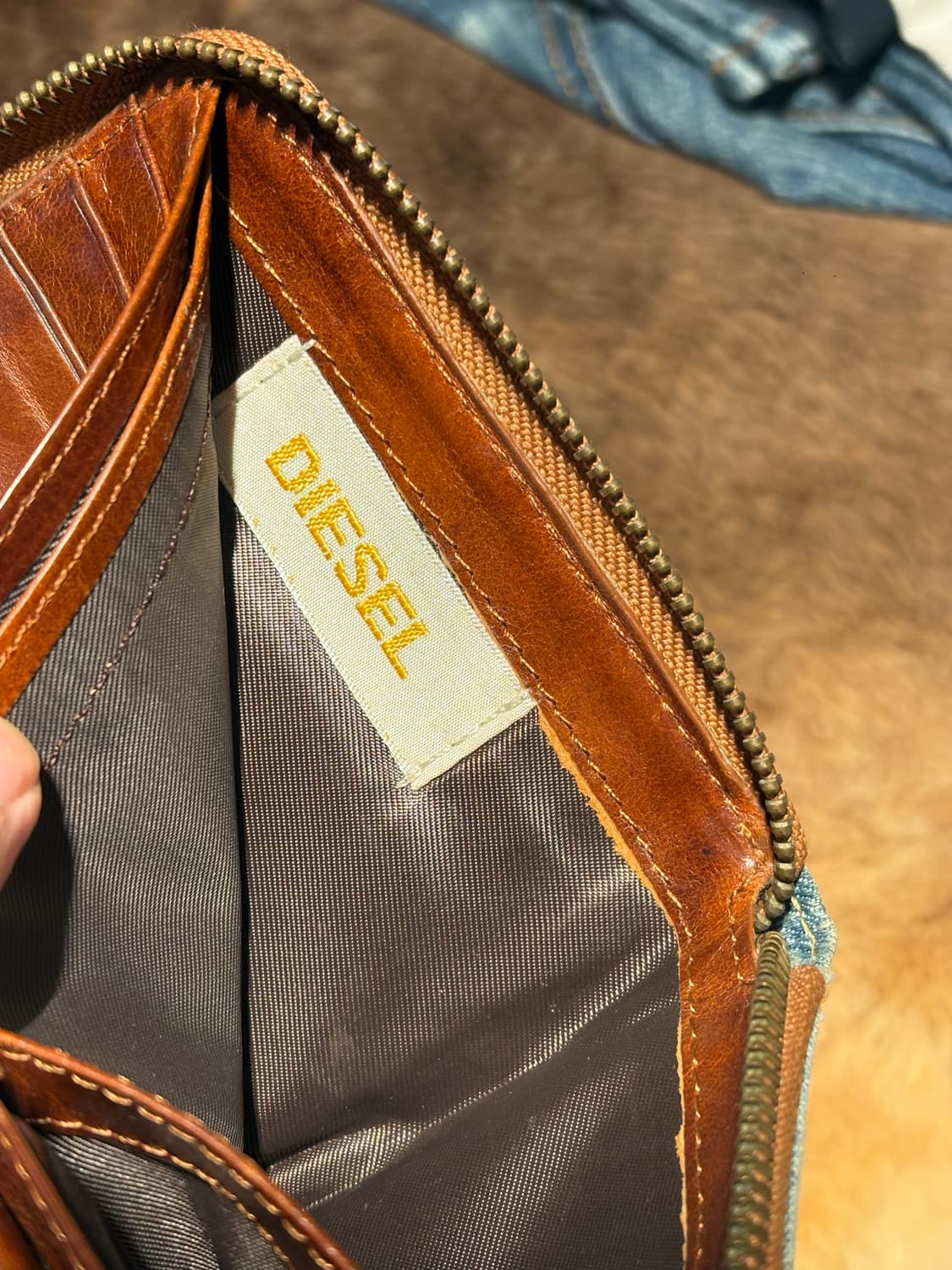   Diesel Vintage Denim Leather Wallet 상품이미지5