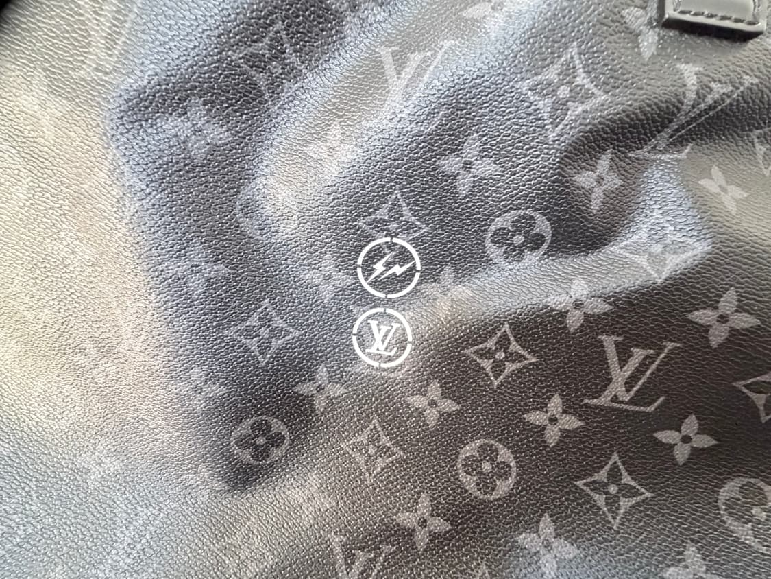 루이비통 프라그먼트 한정판 토드백  상품이미지3