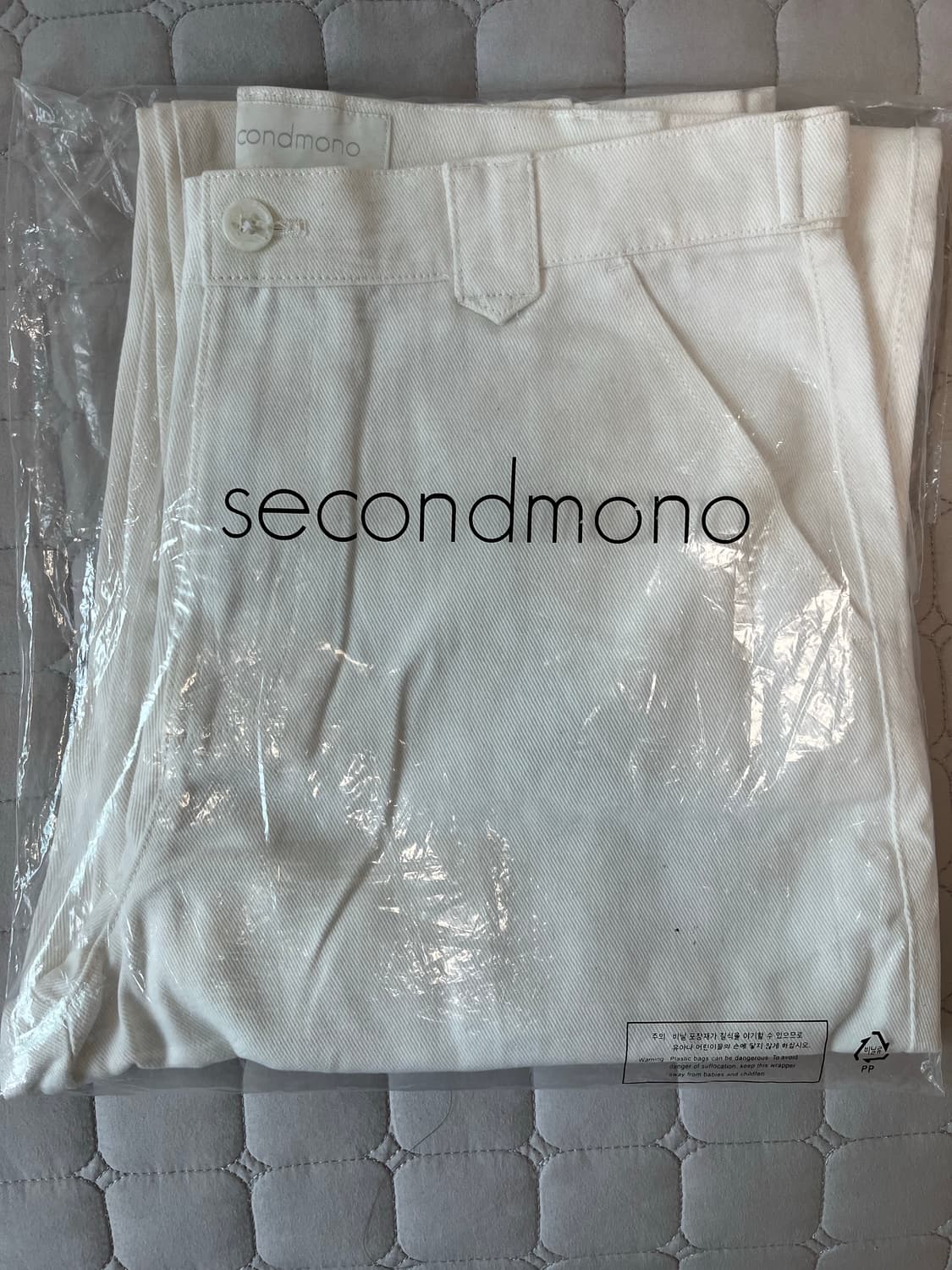 세컨모놀로그 세미 와이드핏 트윌 코튼 치노 팬츠_아이보리 상품이미지3