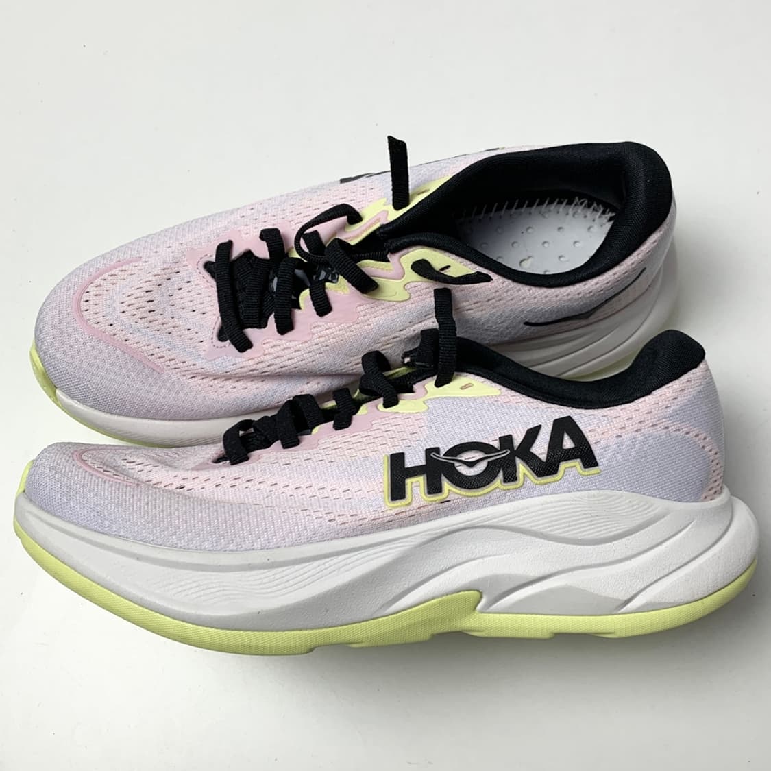 [230/정품] HOKA 호카 링컨4 카네이션 여성 운동화신발 상품이미지1