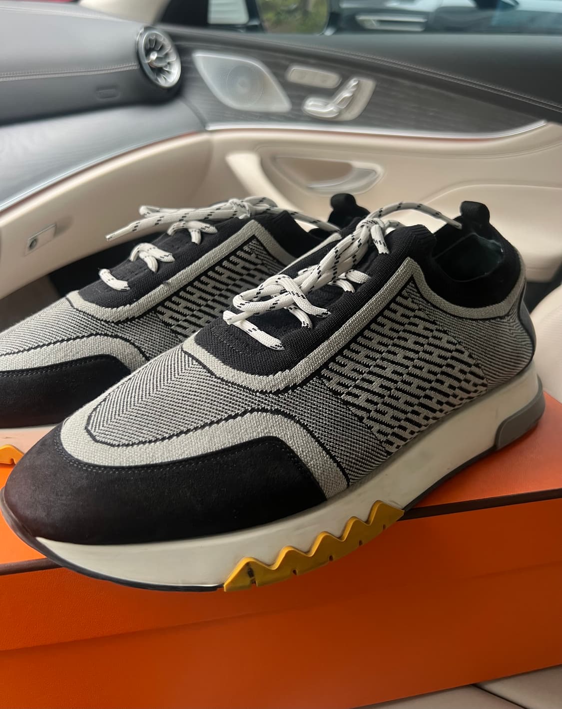 에르메스 어딕트 스니커즈 상품이미지1