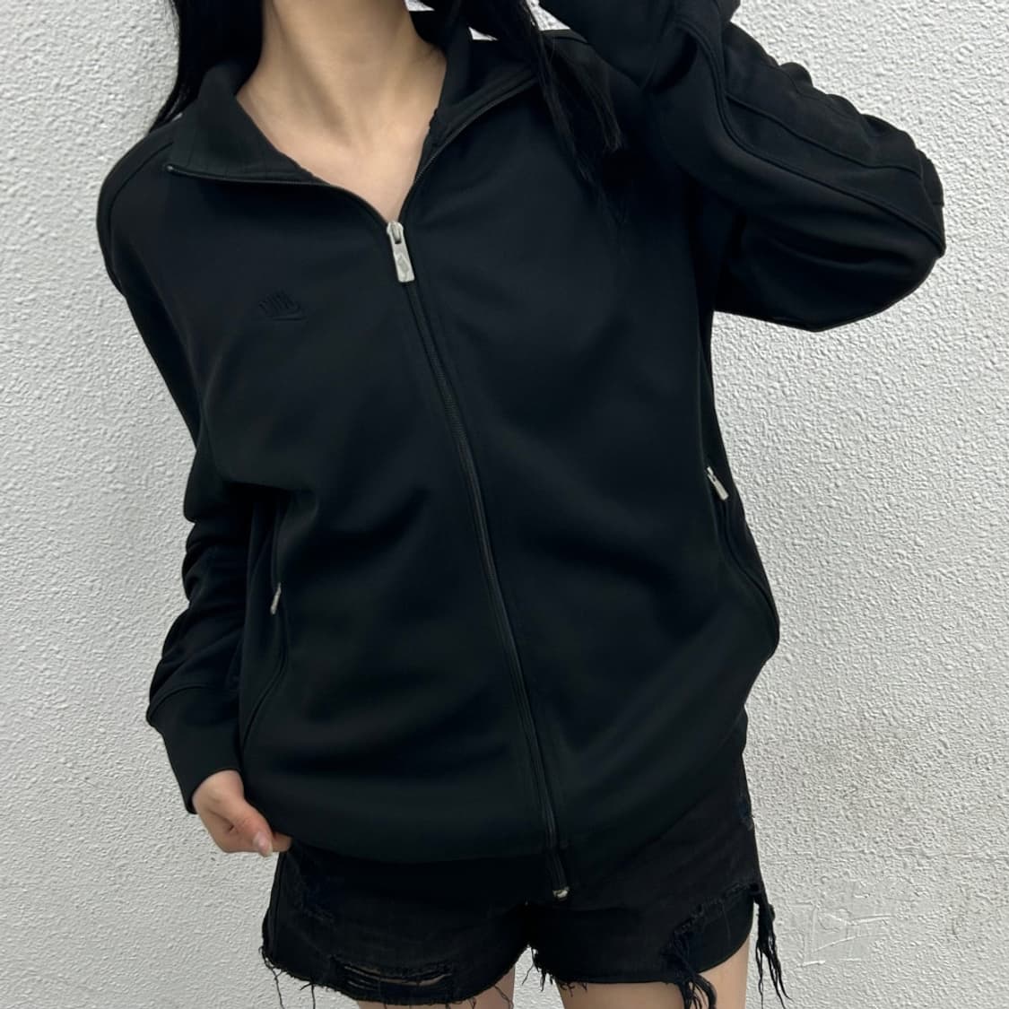 나이키 올블랙 트랙탑 XL 상품이미지1