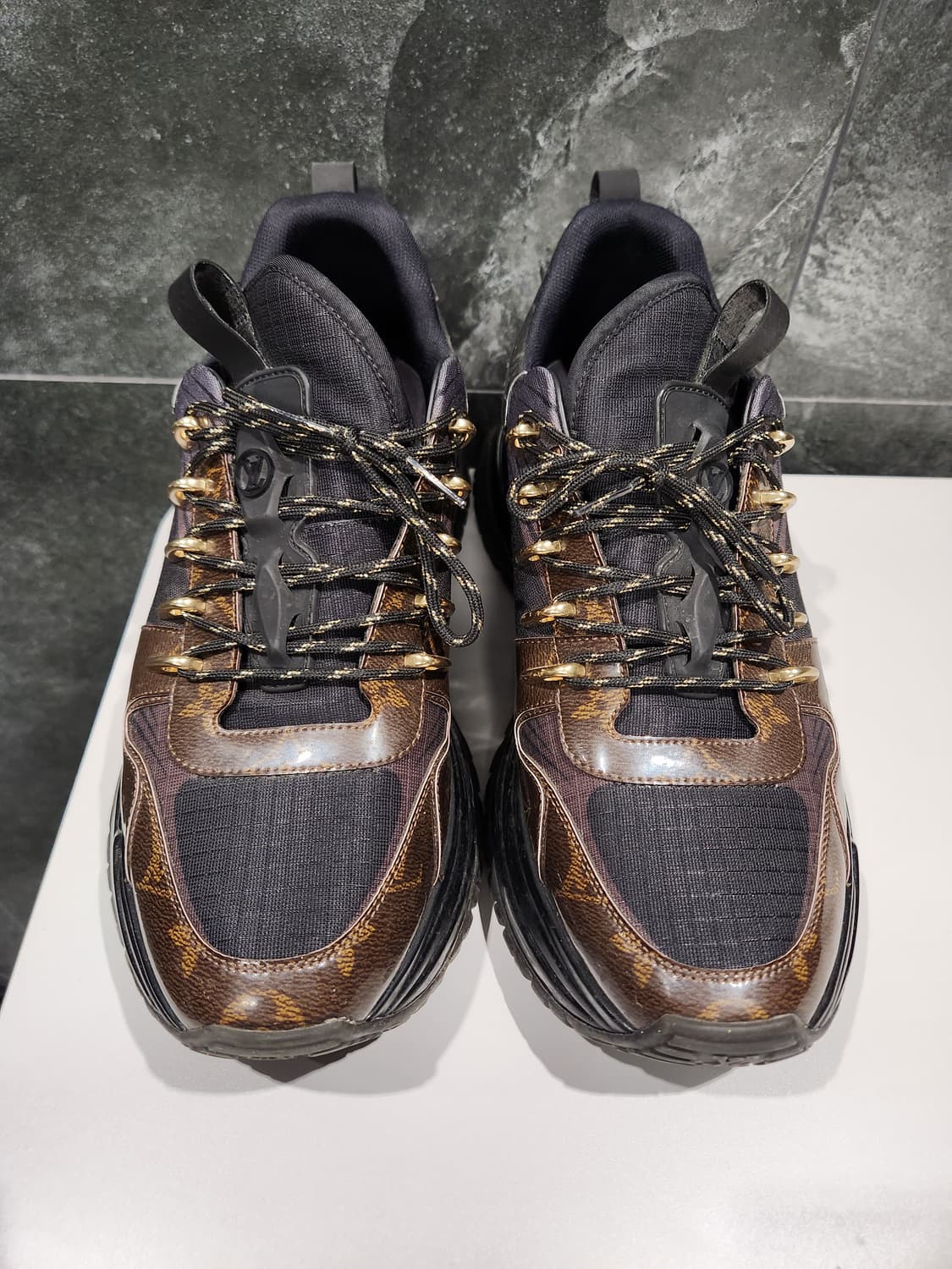 루이비통 런어웨이 펄스 265~270  상품이미지2