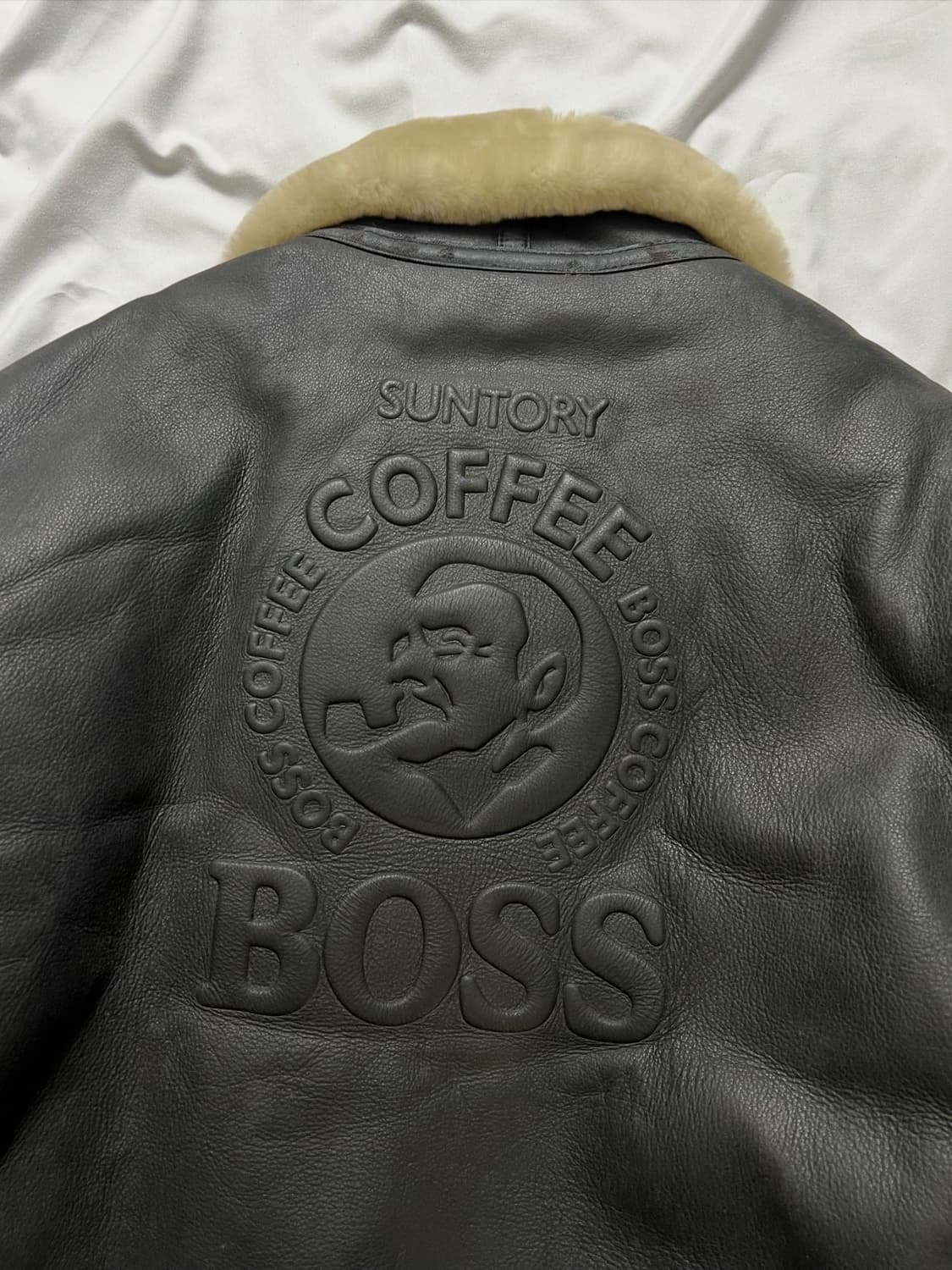 산토리보스 B-3 무스탕 가죽 자켓 상품이미지6