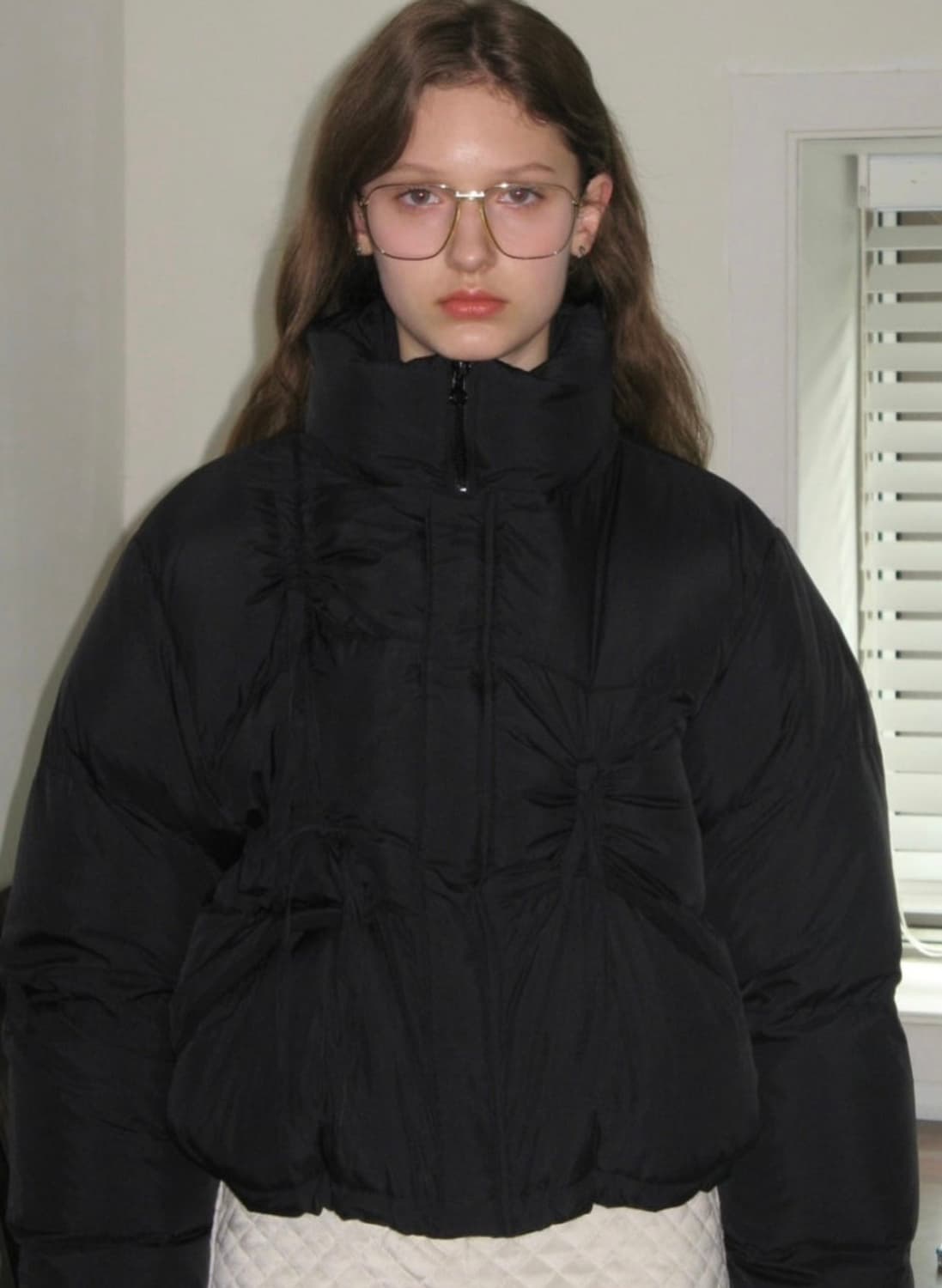 시눈 리본 디테일 푸퍼 자켓 패딩 블랙 상품이미지1