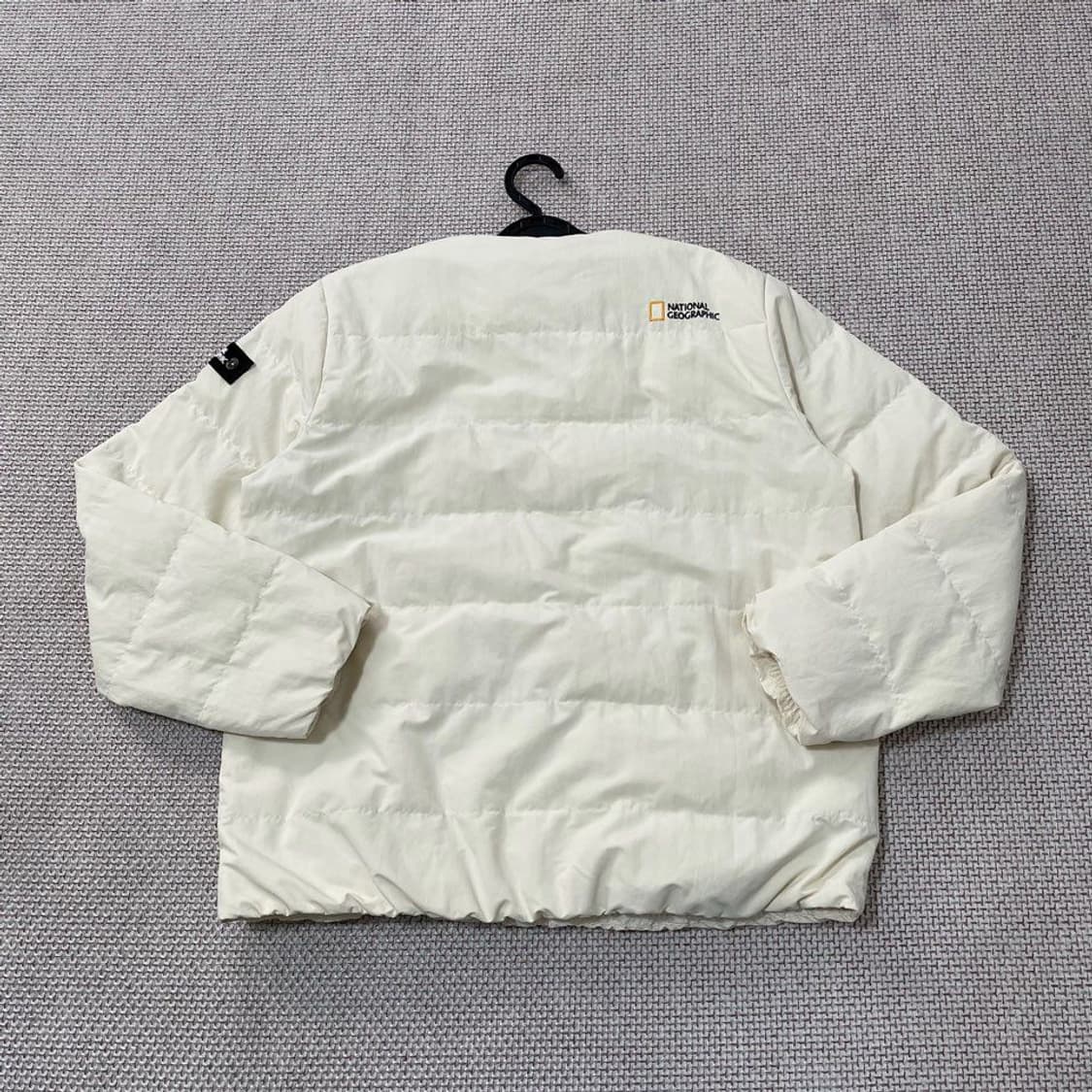 내셔널지오그래픽  라운드 경량패딩 5861 상품이미지3
