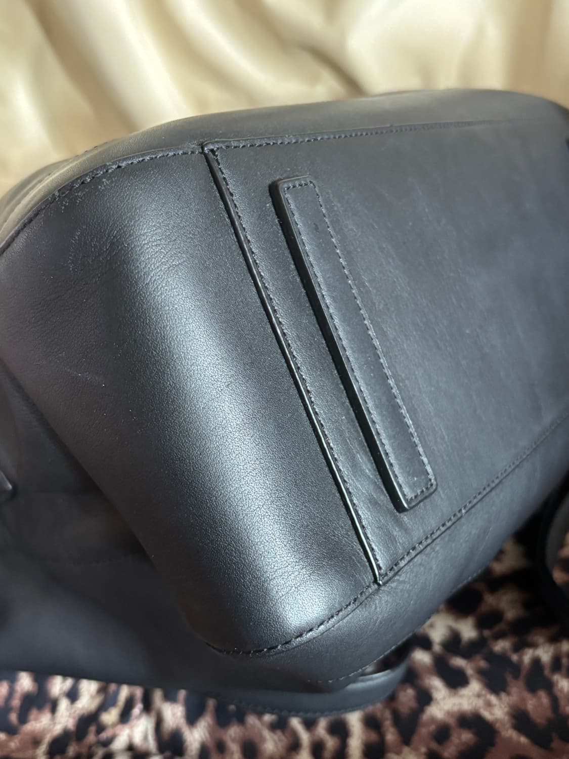 vintage louis quatorze leather bag 상품이미지10