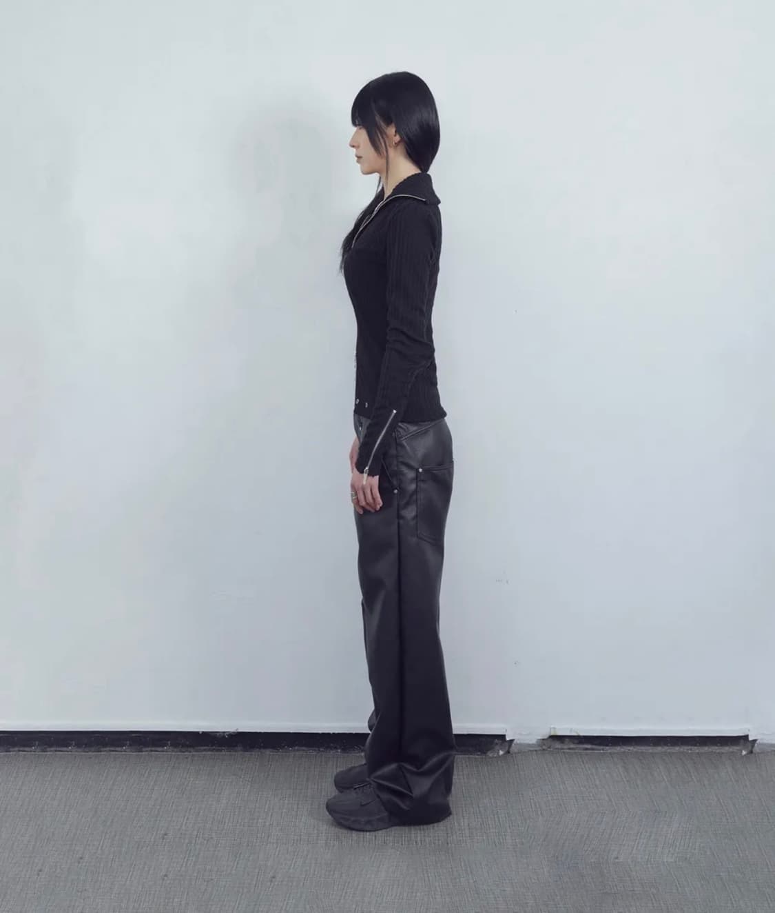 설라노X탄산 드롭 백포켓 레더팬츠 상품이미지3