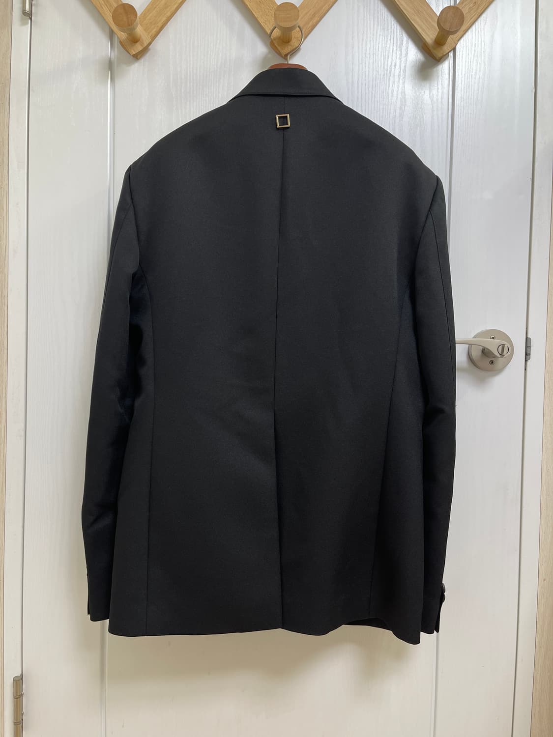 우영미 폴리 셋업 자켓  52 사이즈 팝니다 상품이미지2