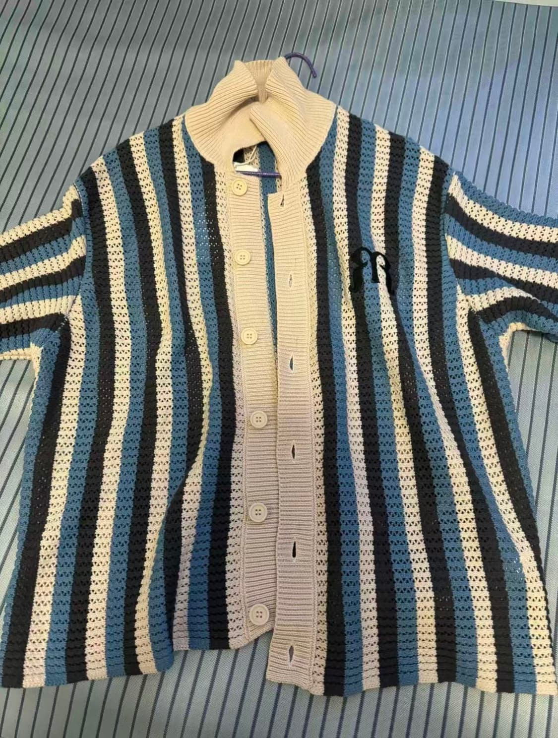 EMPTY REFERENCE 짜임 스트라이프 자수 반팔 셔츠 상품이미지2