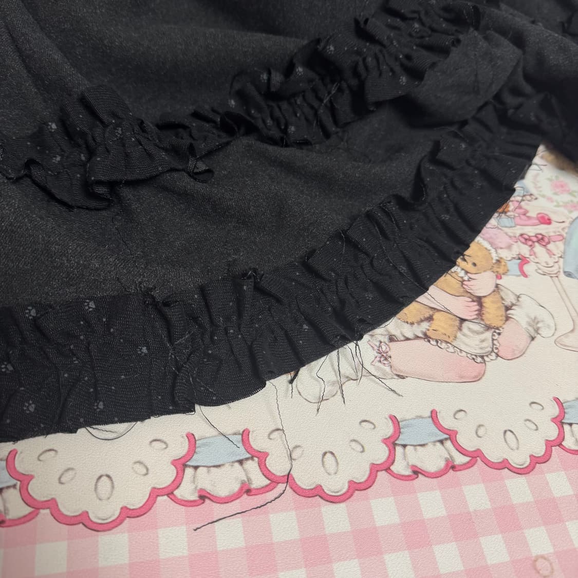 허그유어스킨 아가일 케이프 미디 스커트 상품이미지3