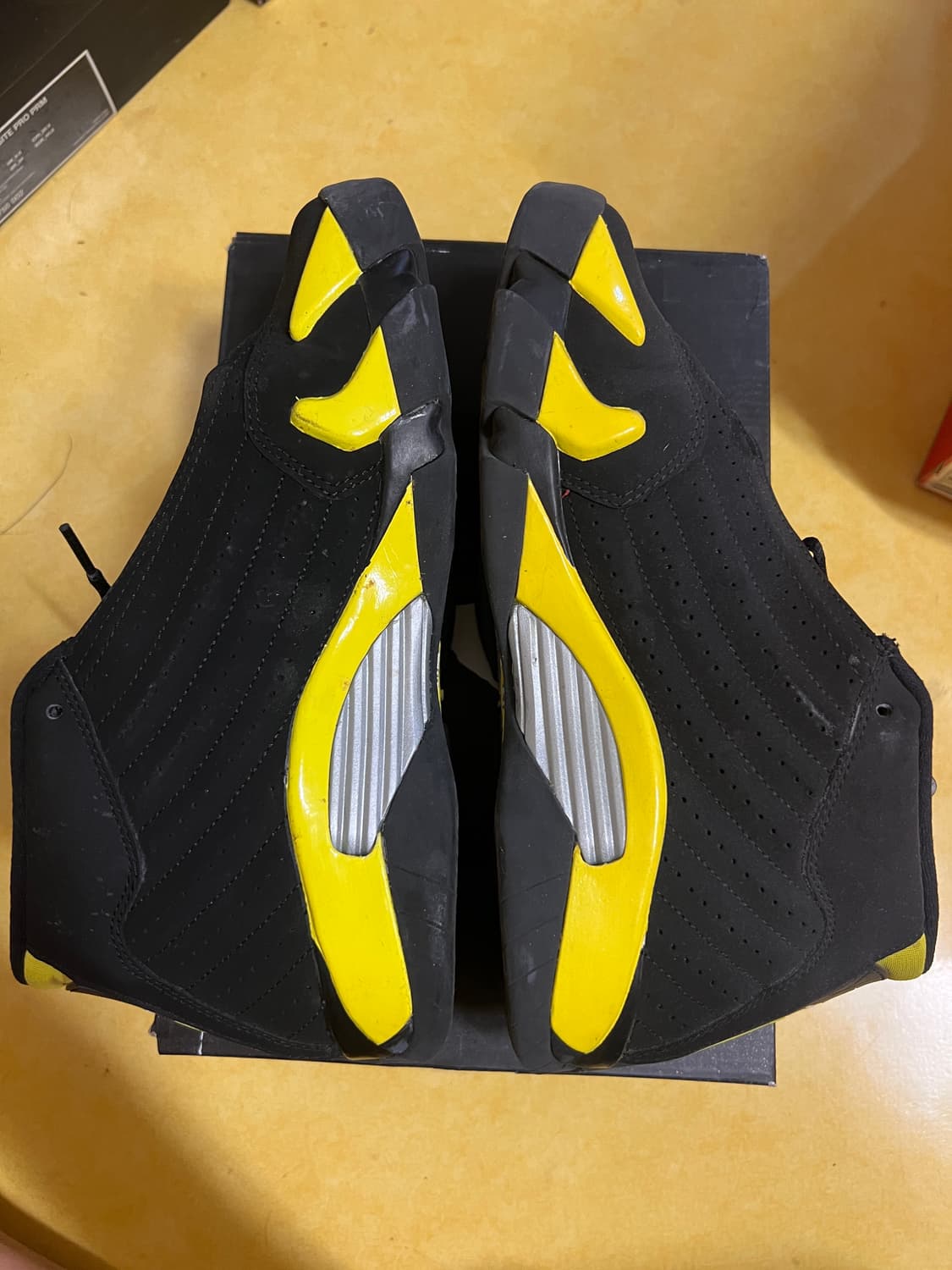 조던14 GS 상품이미지4