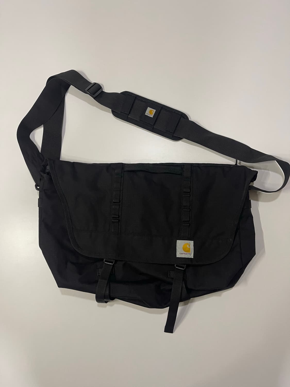 칼하트 카고 메신저백 블랙 상품이미지2