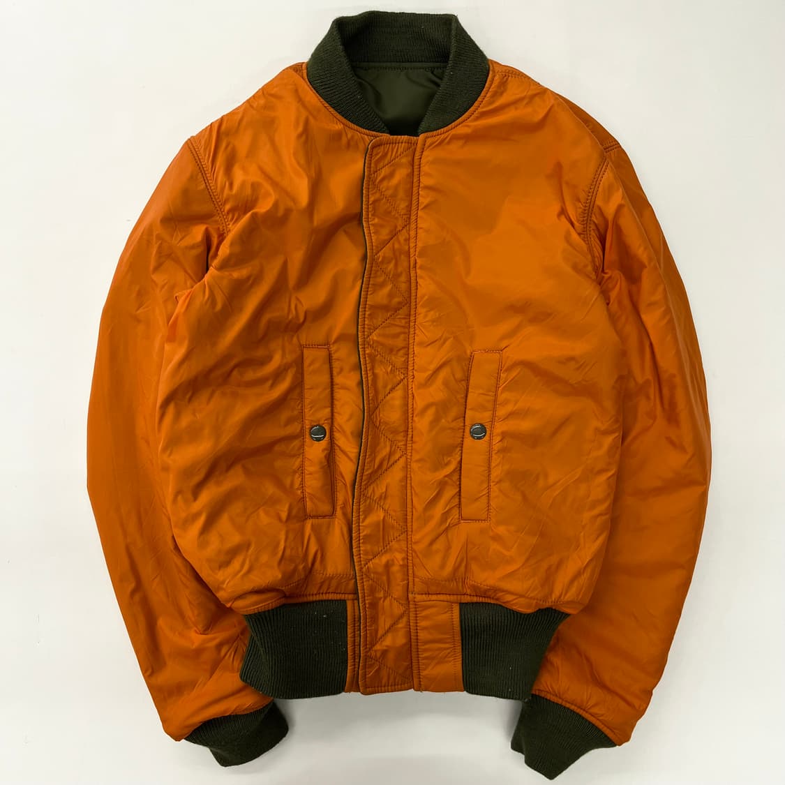 데님서플라이 카키 리버시블 밀리터리 크롭 봄버자켓 상품이미지3