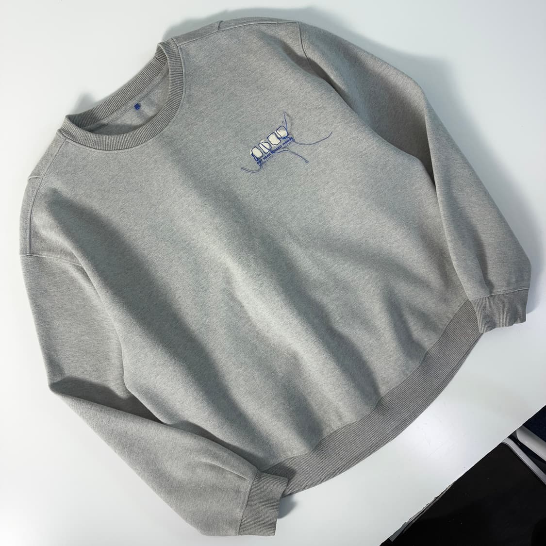 Adererror   아더에러 체스트 애드모어 로고 맨투맨 상품이미지2