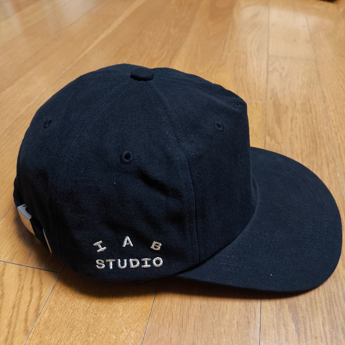 [OS] IAB studio 아이앱 스튜디오 블랙 캡 (새상품) 상품이미지2