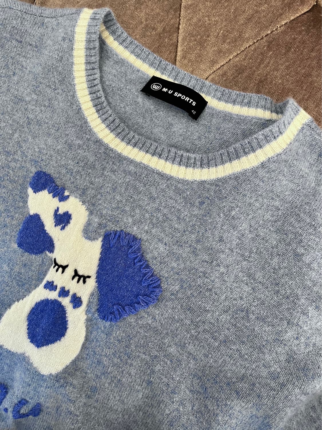 MU 엠유 스포츠 여성 캐시미어100라운드니트 95사이즈 상품이미지6