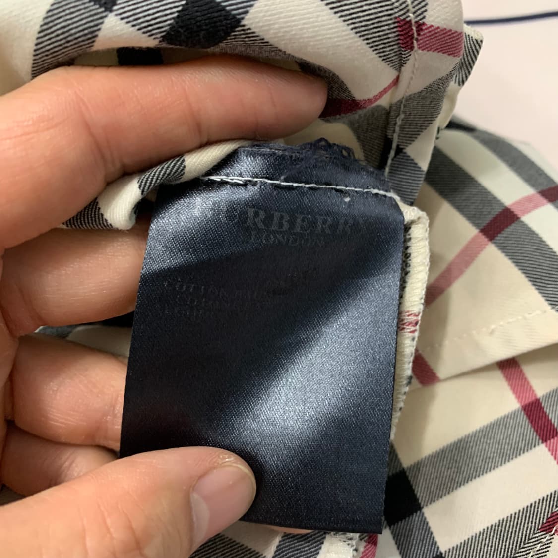 버버리 신형 노바체크 셔츠(정품) 상품이미지6