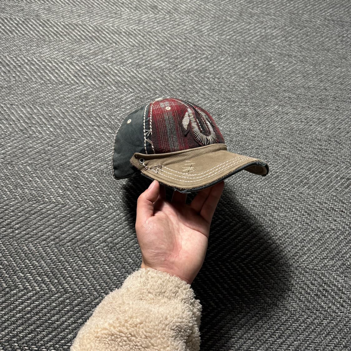 트루릴리전 자수 스웨이드 챙 체크 Y2K 그런지 볼캡 상품이미지2