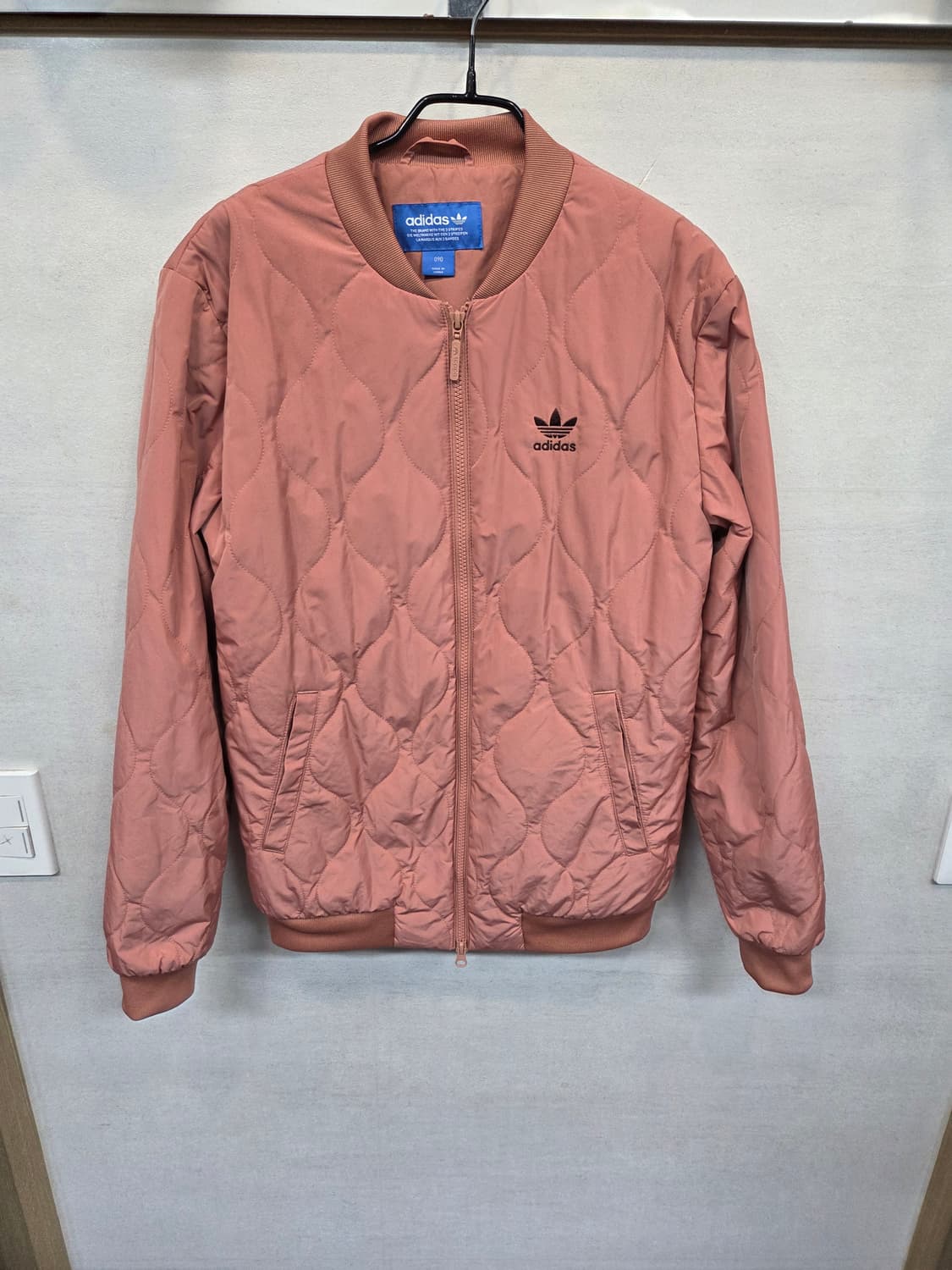아디다스 퓨처 퀄팅 봄버 자켓 핑크 90 상품이미지1