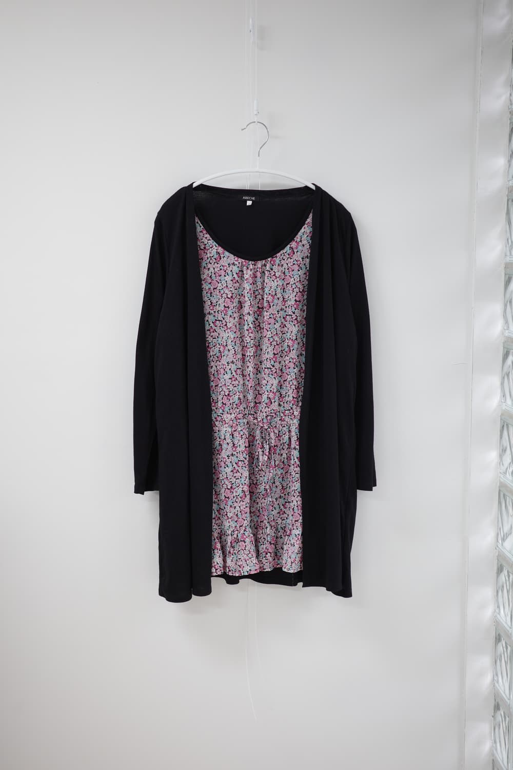 Layered cardian sleeve top  상품이미지1
