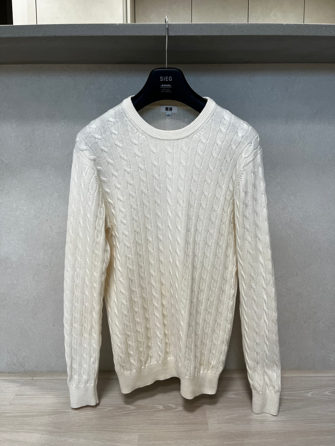 Uniqlo 유니클로 꽈배기니트 (캐시5%) 상품이미지1