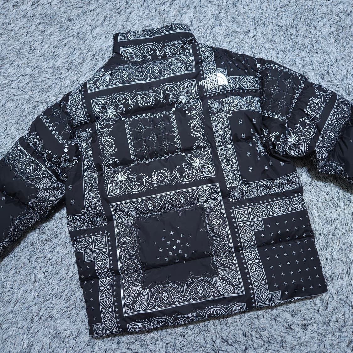 노스페이스) L 남자 페이즐리 눕시패딩 구스다운 / 왕눈이샵 상품이미지5