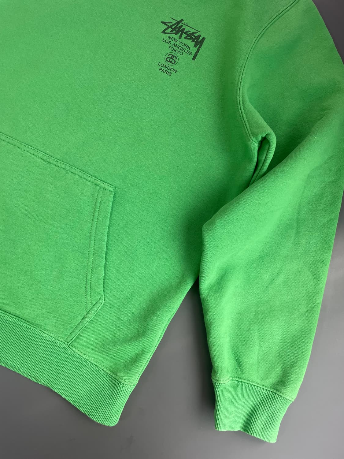 [L] 스투시 월드투어 후드 티 상품이미지4