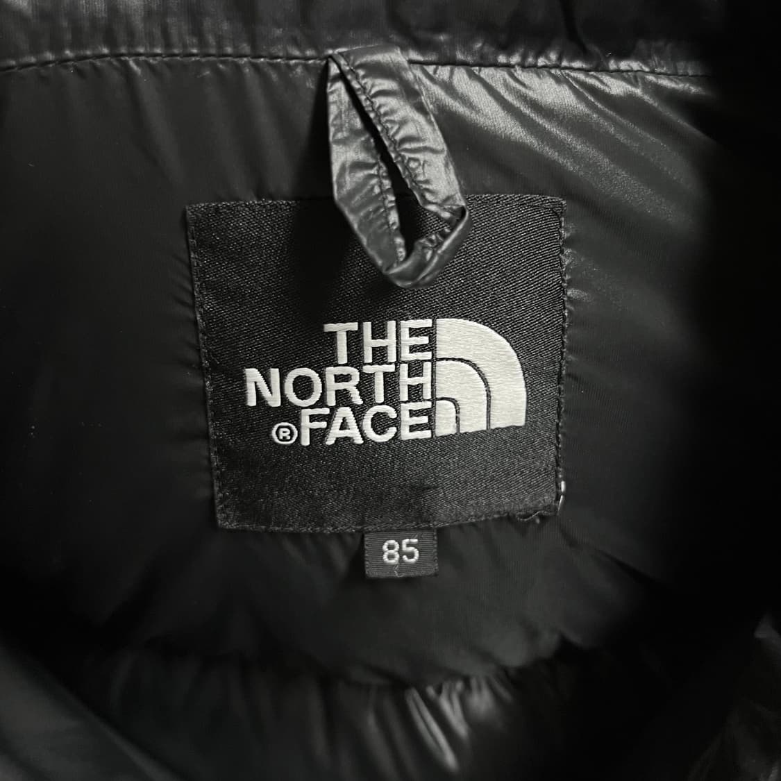 노스페이스 700 퍼텍스 퀀텀 메트로 유광 패딩 상품이미지5