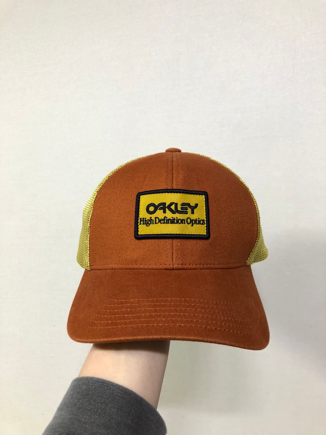 Oakley 오클리 패치 트러커 메쉬캡 볼캡 _ 브라운 상품이미지1