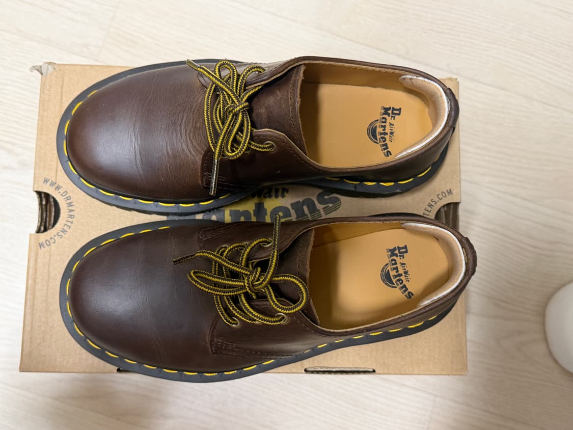 닥터마틴 1461 벡스 크레이지홀스 (브라운) 230 상품이미지1