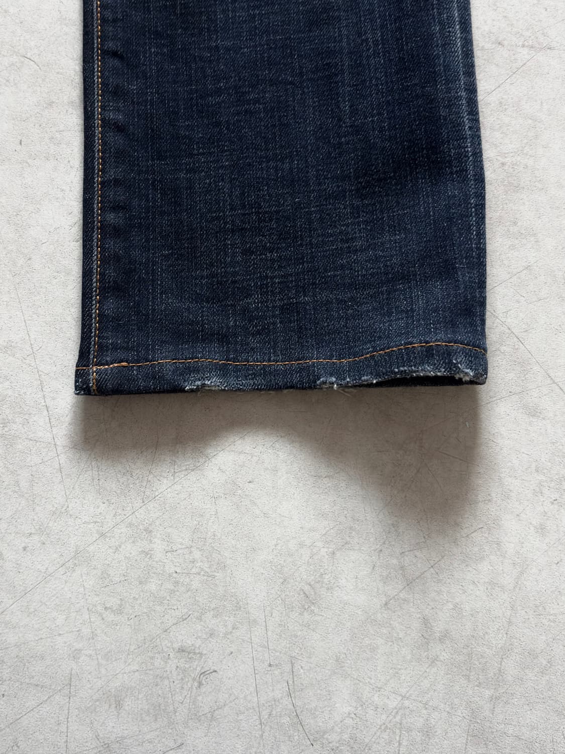 디올 옴므 에디슬리먼 본인기 슬림 스트레이트 데님 팬츠 (31) 상품이미지8