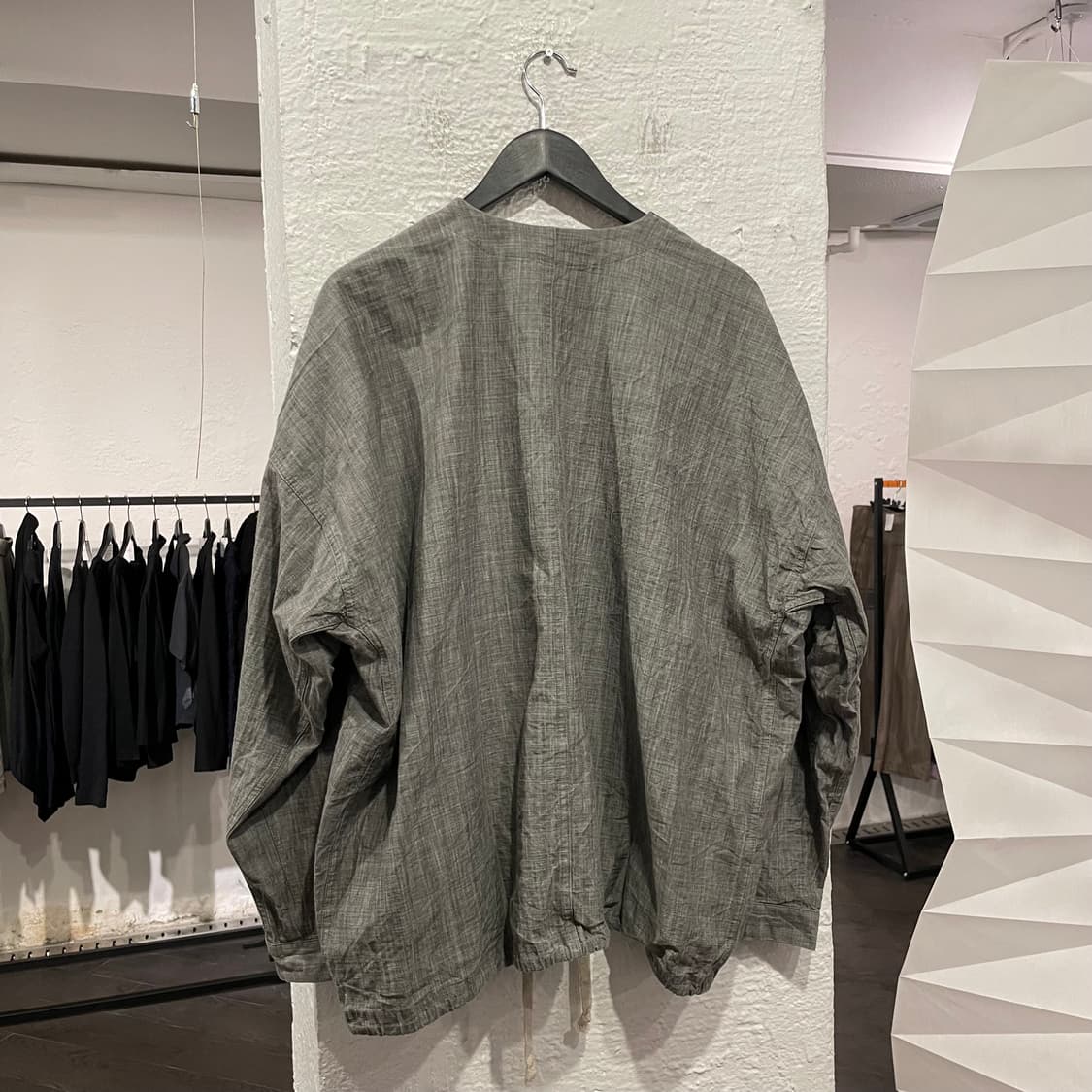 얀얀반에쉐 카라리스 오버사이즈 셔츠 상품이미지3