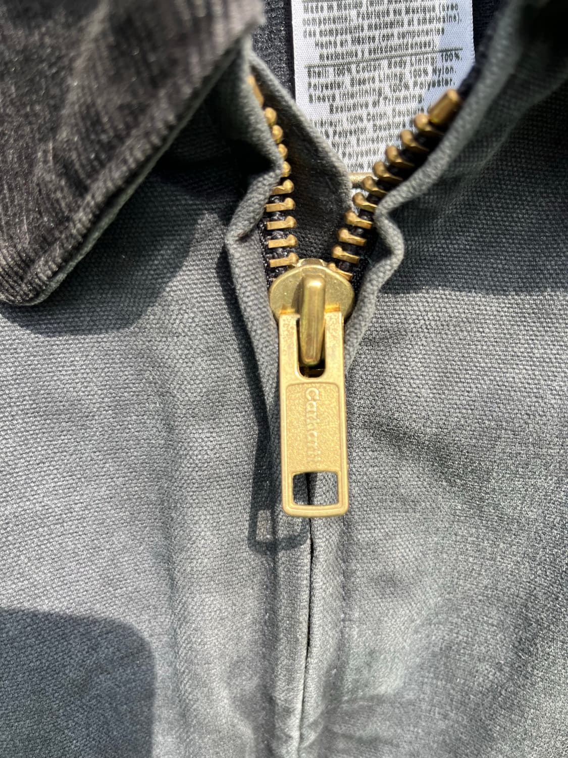 칼하트 디트로이트 봄버  상품이미지3