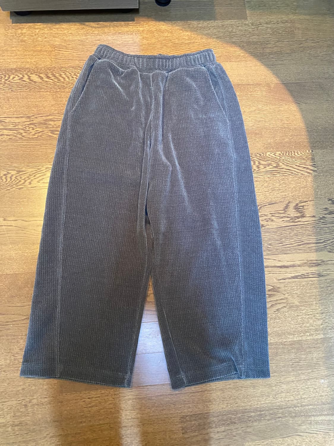 Mosco 벨루어 벨벳 와이드 팬츠 그레이 os 상품이미지1