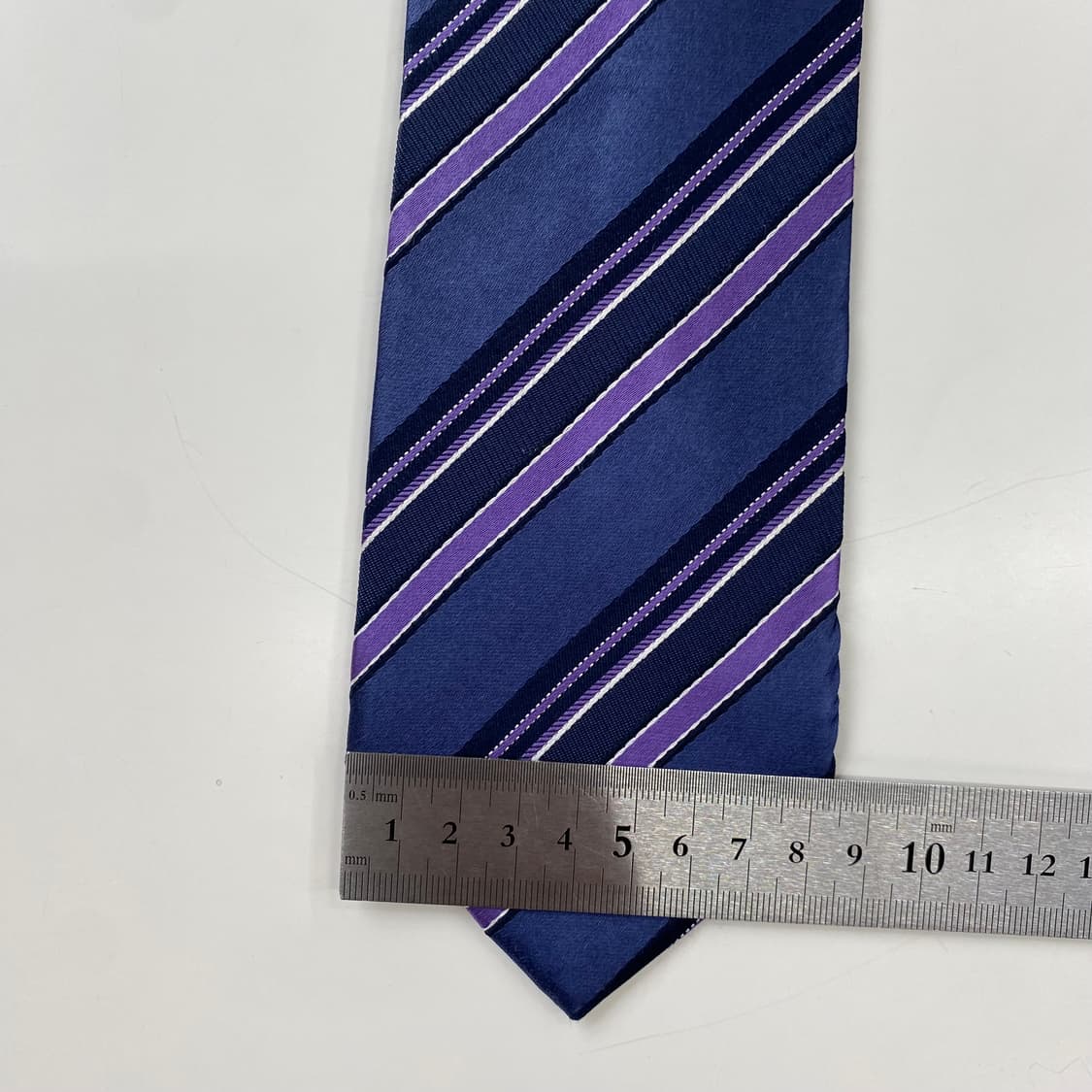 DKNY 명품 정품 넥타이 8.2cm 상품이미지7