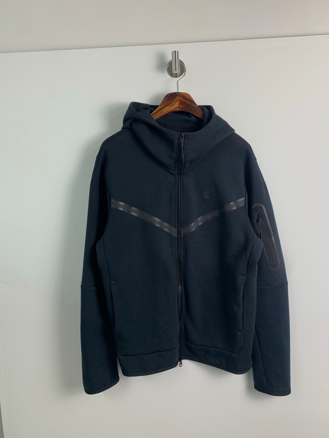 나이키 테크팩 블랙 후드집업 상품이미지2